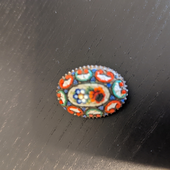 None Jewelry - Brooch